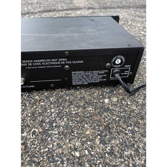 Carver CM-1090 Amp, w/ Carver TX-12 AM/FM Tuner - Picture 9 of 10